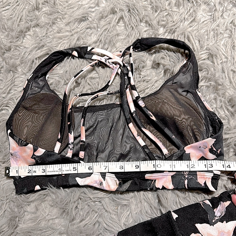 Victoria Secret Incredible Essential Floral Leggings & Sports Bra Set - Picture 8 of 10